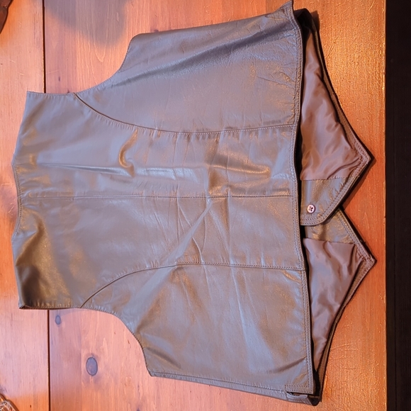 Vintage Wilson Leather Vest size 40 - Picture 4 of 9